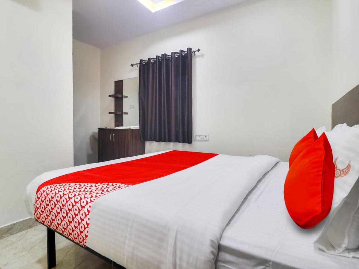 Hotel O Red Stone Hotels Hyderabad Luaran gambar