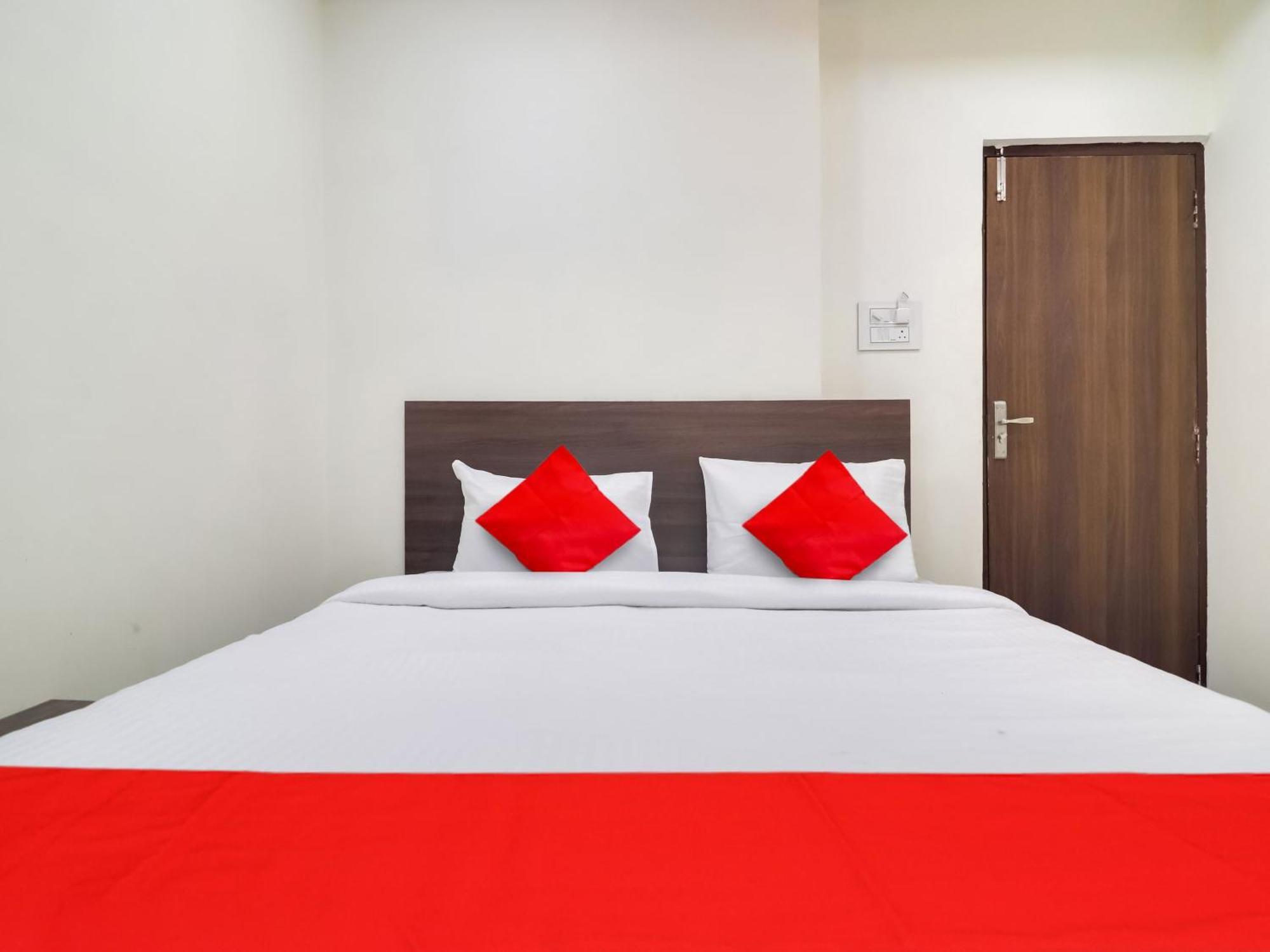 Hotel O Red Stone Hotels Hyderabad Luaran gambar