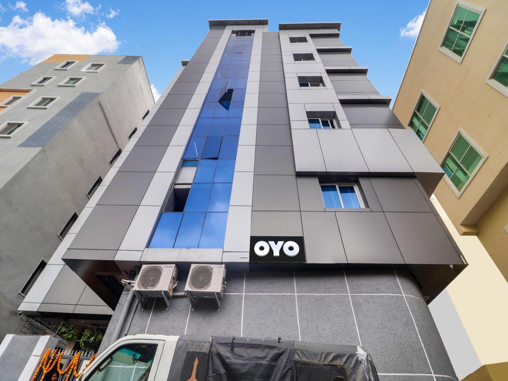 Hotel O Red Stone Hotels Hyderabad Luaran gambar