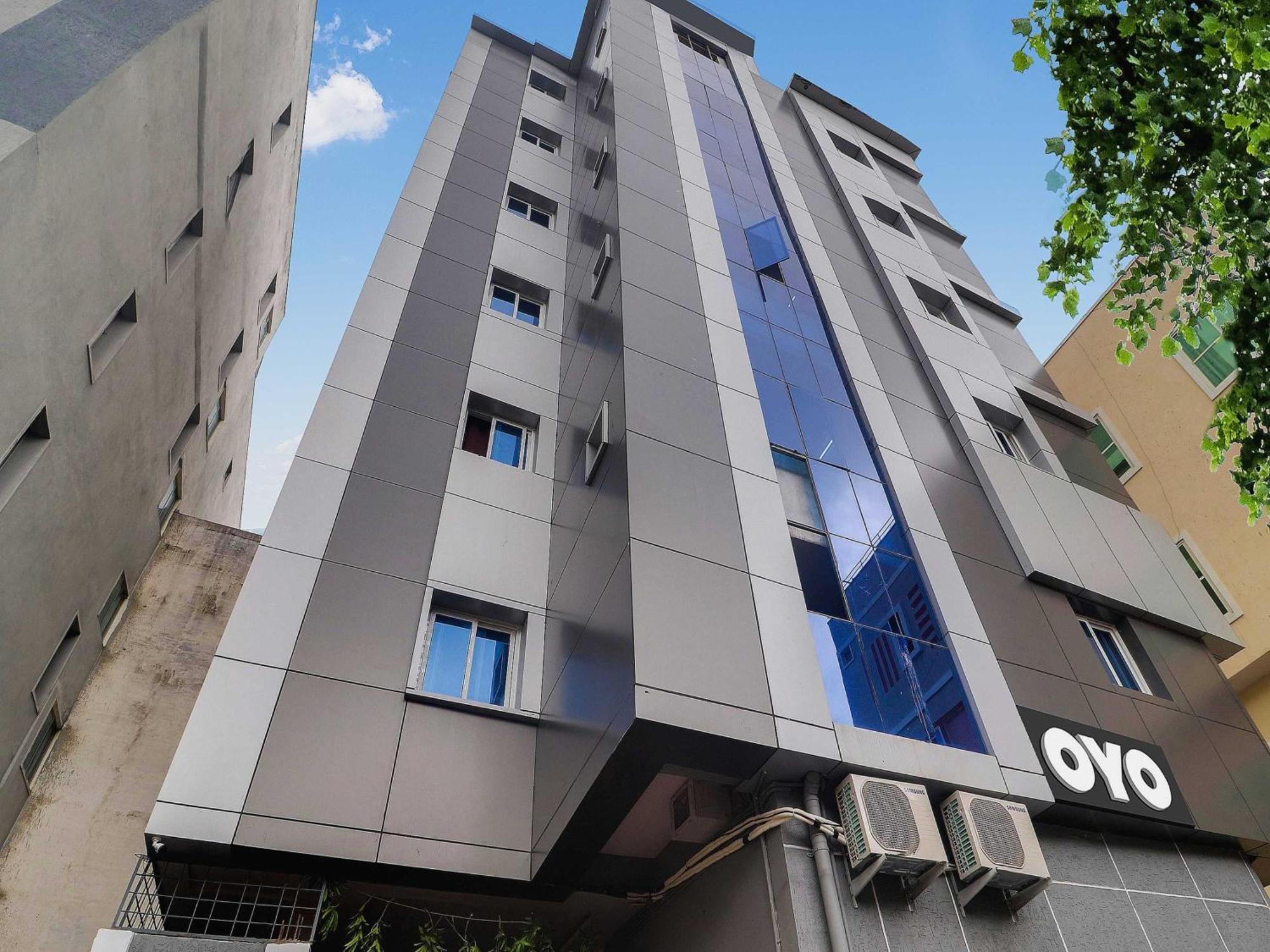Hotel O Red Stone Hotels Hyderabad Luaran gambar